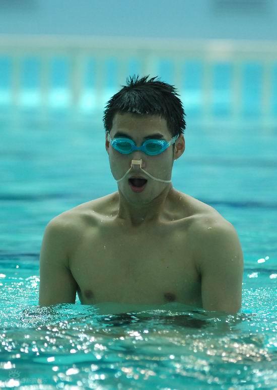 周日直播真男孩11进10 林依轮担任评委【图】