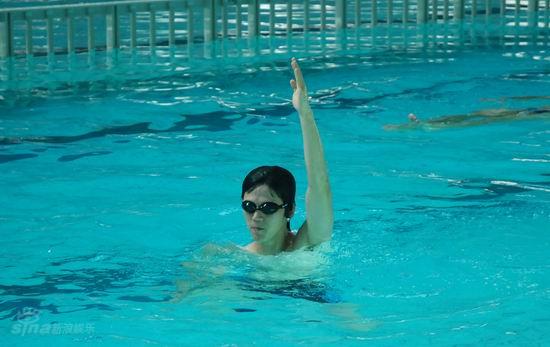 周日直播真男孩11进10 林依轮担任评委【图】