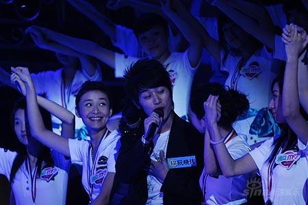 阮晓伟与迪豆mm一起