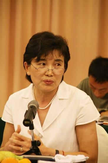 图文:中国传媒大学影视艺术学院副院长、教授