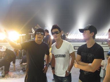 图文:《Face In Japan》--东京巨蛋看场地