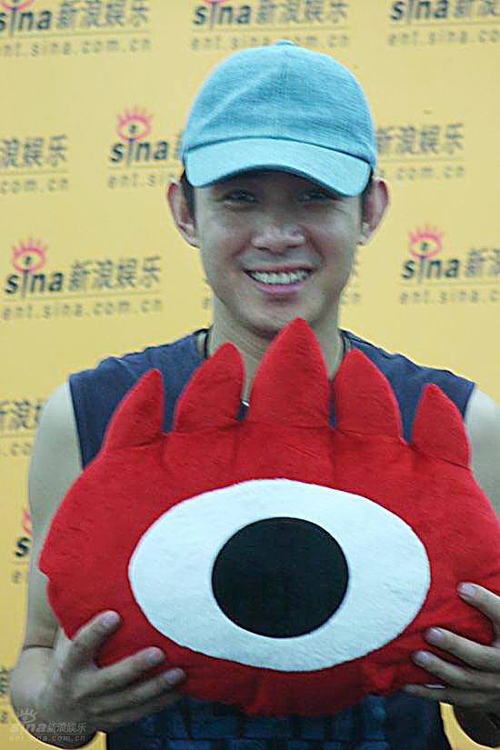 图文：《幸福在哪里》聊天--贾一平与小浪合影