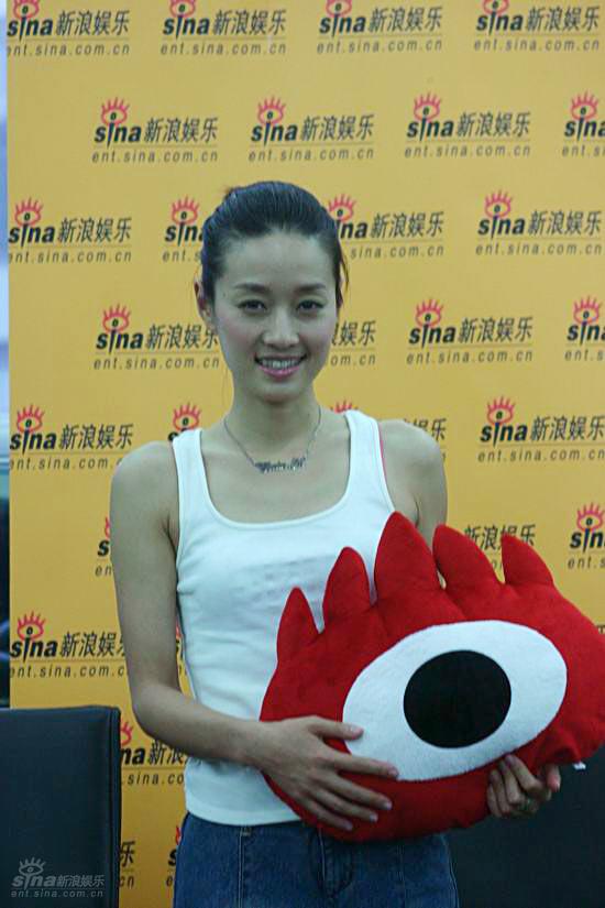 图文：《幸福在哪里》聊天--马伊琍与小浪合影