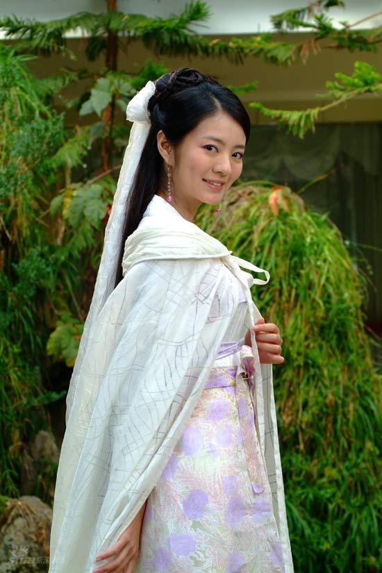 图文：《牛郎织女》造型曝光--安以轩妩媚微笑