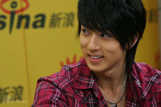 图文：吴尊胡宇崴聊《阿鼻剑》--花样少年吴尊