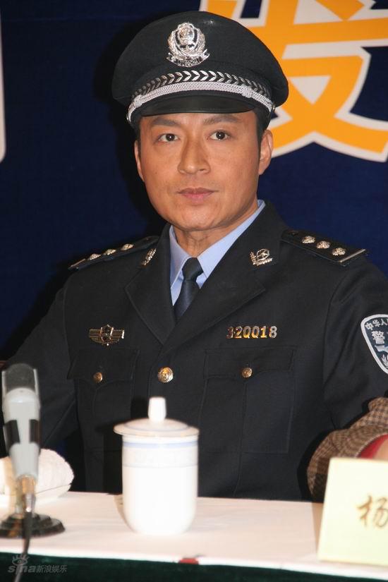 图文：《一路夫妻》见面会-马景涛着警服