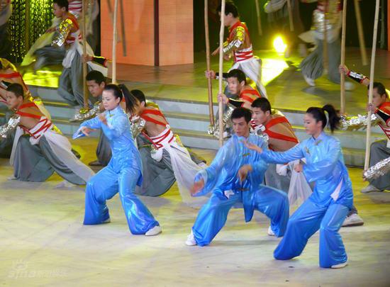 http://www.sinaimg.cn/ent/v/p/2008-01-30/U2184P28T3D1897056F326DT20080130010046.JPG