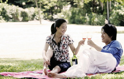 韩剧《你来自哪颗星》延续浪漫经典套路