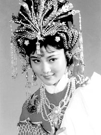 新凤霞传奇》吴霜属意何赛飞