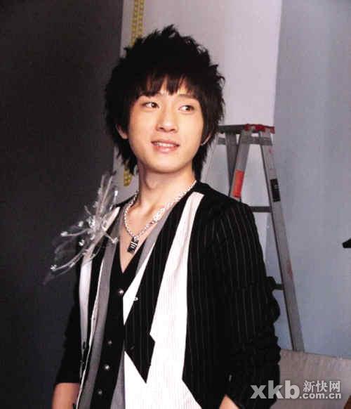 探秘空中之城 揭示好男的绝世生活(组图)