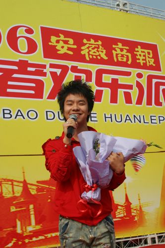 刘旭谈阴差阳错进演艺圈 与歌手张含韵传绯闻