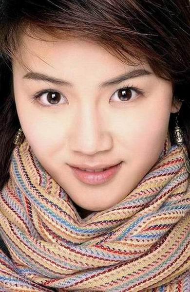 <em>香港姐妹曹曦文</em>应采儿公众满意度排名悬殊(图