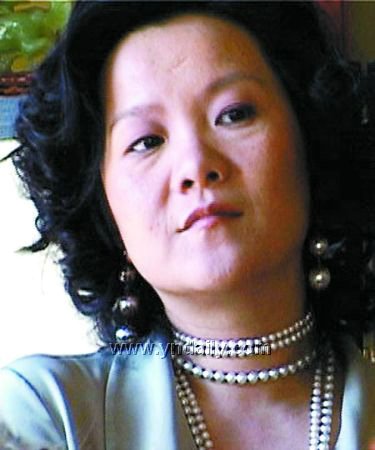 穷动》新昆明影城20日独家首映谁动了洪晃的