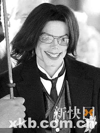 迈克尔-杰克逊因拖欠律师费被前律师告上法庭