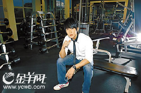 吴尊身世曝光:我不是二世祖(2)