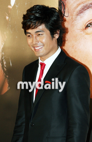 李钟秀,恋爱绯闻很不像话