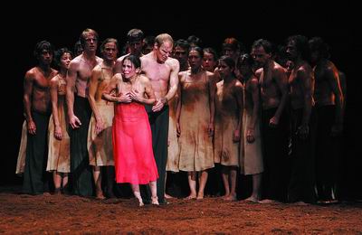 皮娜·鲍什:悲观之舞_影音娱乐_新浪网