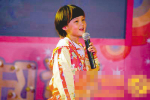孙楠女儿媒体前首次曝光模样机灵俏皮惹人喜欢