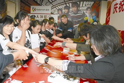 �������سǻ�������ǧ������T��������һ��