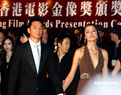LisaS.享受与吴彦祖同居想不结婚但生BB(图)
