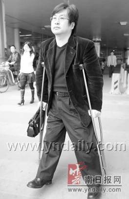 昆明做水手郑智化有些疲惫