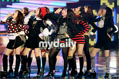 '<em>少女时代</em>'通过<em>电视剧</em>展现别样魅力_影音娱乐_