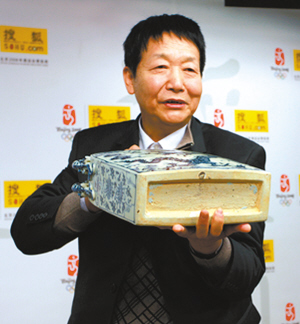 上海收藏家叫板马未都浪得虚名