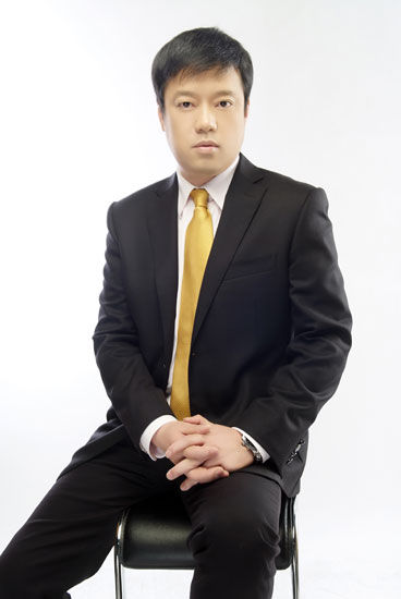 2013SMG名优播音员候选人-海波