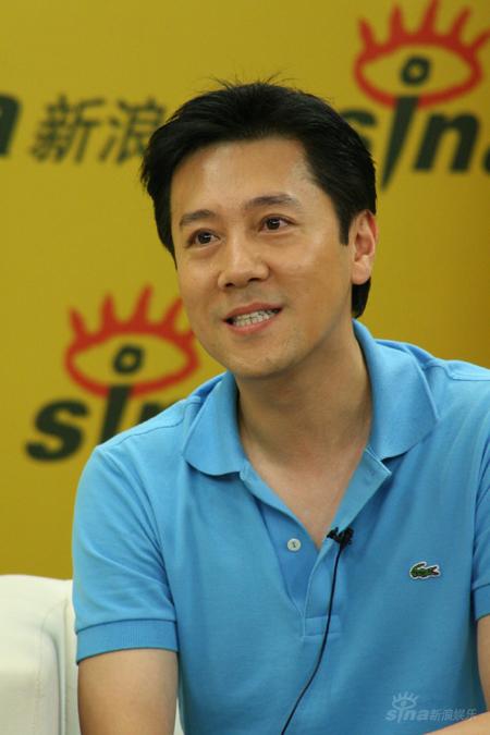 图文：畅谈特奥-蔡国庆在聊天中