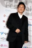组图：韩国亚洲音乐节记者会赵薇梁咏琪F4抢镜