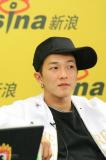 韩国舞王南贤俊聊新碟秀劲爆舞蹈获赞叹(组图)