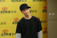 韩国舞王南贤俊聊新碟秀劲爆舞蹈获赞叹(组图)