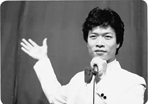 昔日广东歌坛风云人物 今朝人生选择不同(组图