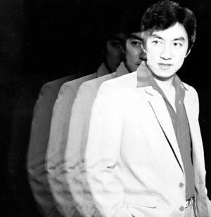 昔日广东歌坛风云人物 今朝人生选择不同(组图