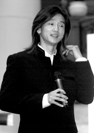 高旗获赞助筹备全国巡演新专辑已基本录制完毕