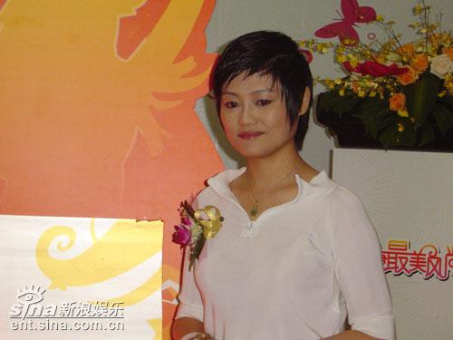 何静产后一个月狂瘦50斤+筹备佛教音乐专辑+文化