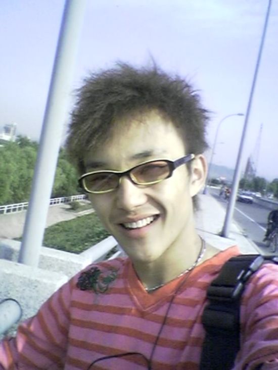 资料介绍:联盟歌会吉林8强--孙伟(图)