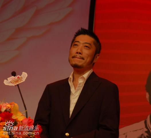 风云新人评委小虫炮轰内地音乐教育误人子弟