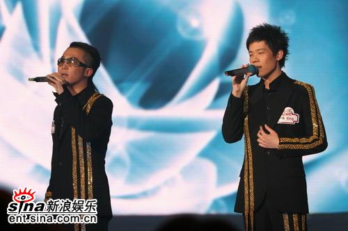 ���˸��������Ͽ�սҦ��King�����ף��(ͼ)