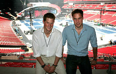 戴妃辞世10年 演唱会再度奏响风中之烛(图)