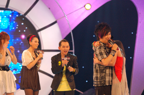 �����ǹ����ֿ����������ΰ���һ�����Ůʾ��