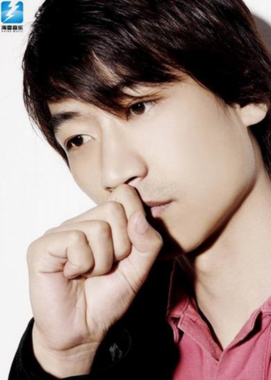 李风持《爱你爱你爱着你》首发两版本一歌两用