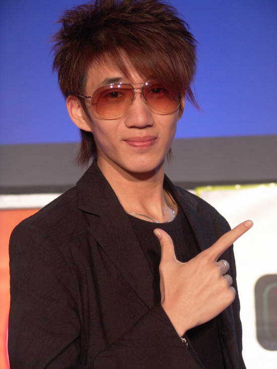 ���Ͻ��ܣ����˸��㶫3ǿ--����