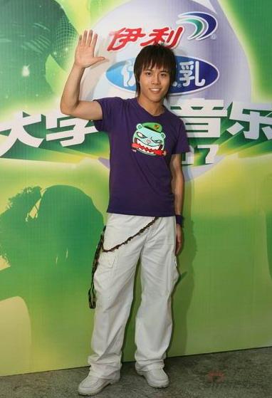 高晓松坐阵百人突围战 大学生音乐节20强出炉