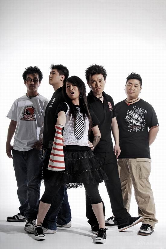 ����ը���ֶӹ���Ʊ�������췽���Ǽ���(ͼ)