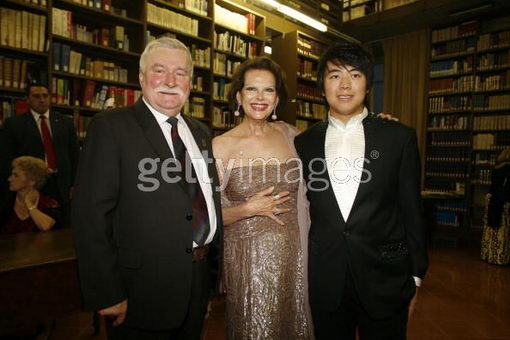 ŷ�������Ź���٤���Դ󽱸��ټ������ٴ�����