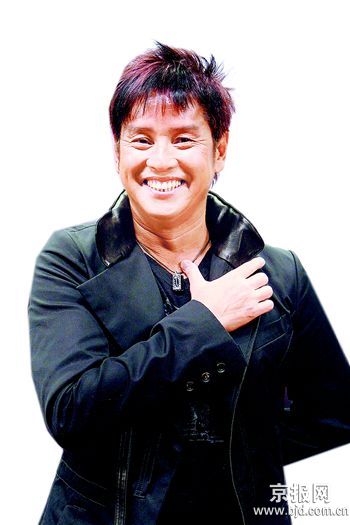 谭咏麟10年后再出国语碟 歌王不服老尝试中国风