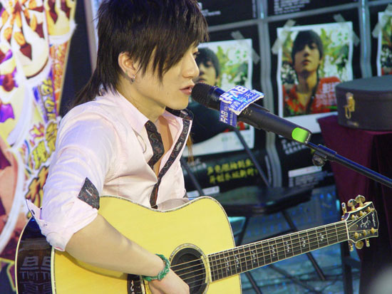 ��̹���ɷ���ר���������ο����ǵ�������(ͼ)