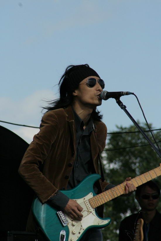 ʮ����811��������л��Ц��������ӡT��(ͼ)