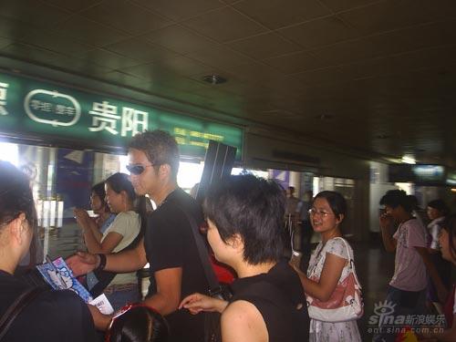 ����Ѳ�ݹ������������ؼα������ڴ�ǣ�����